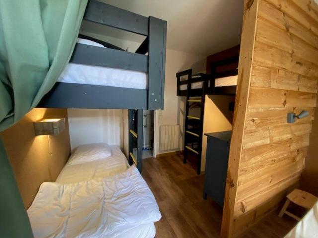 Appartement Duplex Avec Vue Sur Le Sancy Et Garage Couvert Murat-le-Quaire Εξωτερικό φωτογραφία